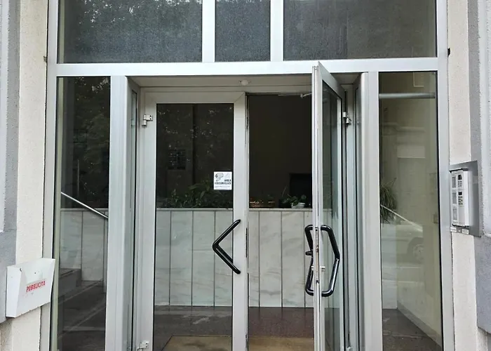 Carlo E Dani Flat In Venice